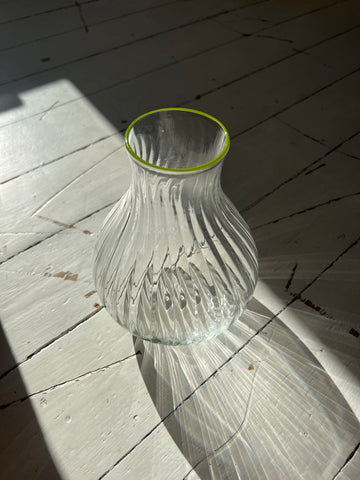 Klar glas lysegrøn top 21 cm